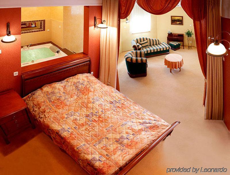 Hotel Calisia Kaliszki Cameră foto
